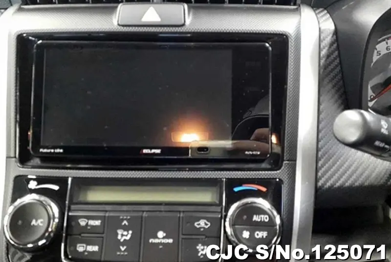 Toyota Corolla Fielder in Black for Sale Image 9