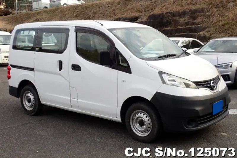 Nissan / NV200 2019