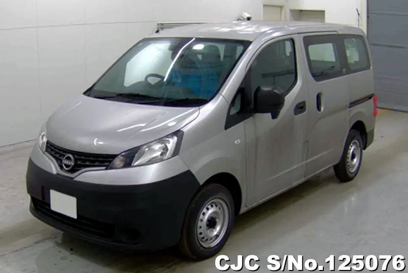 Nissan NV200 in  for Sale Image 3