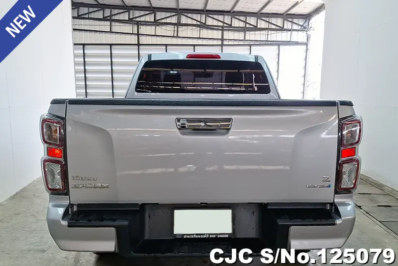 Isuzu D-Max in Silver for Sale Image 5