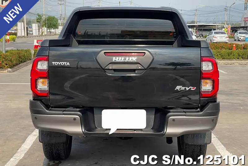 Toyota Hilux in Black for Sale Image 5