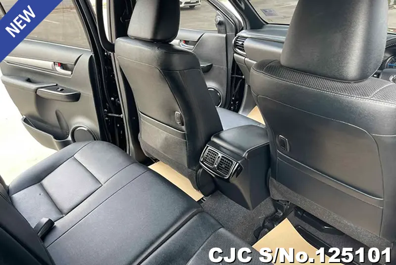 Toyota Hilux in Black for Sale Image 8