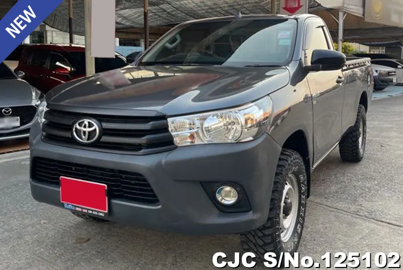 Toyota Hilux in Gray for Sale Image 3