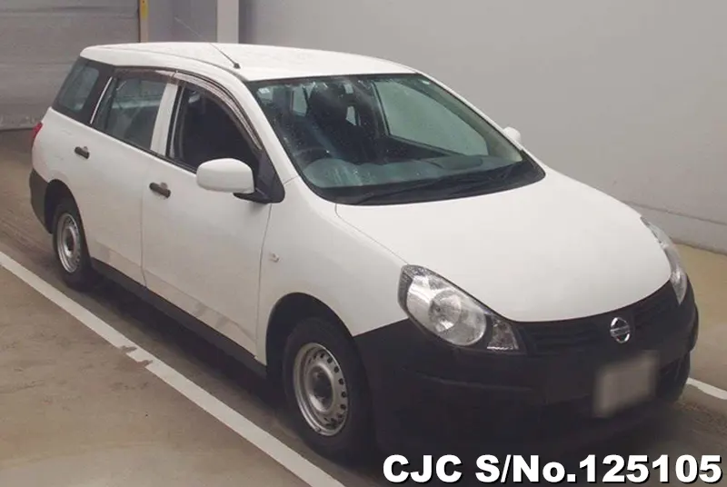 Nissan / AD Van 2012