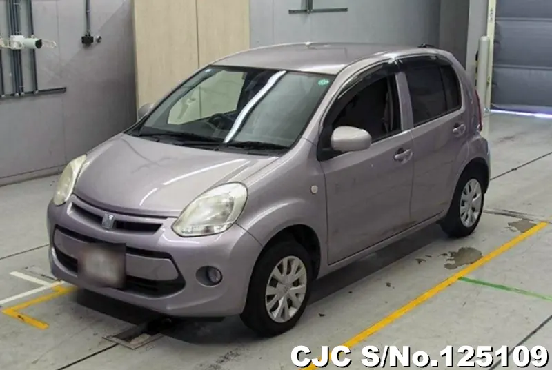 Toyota Passo in Purple for Sale Image 3