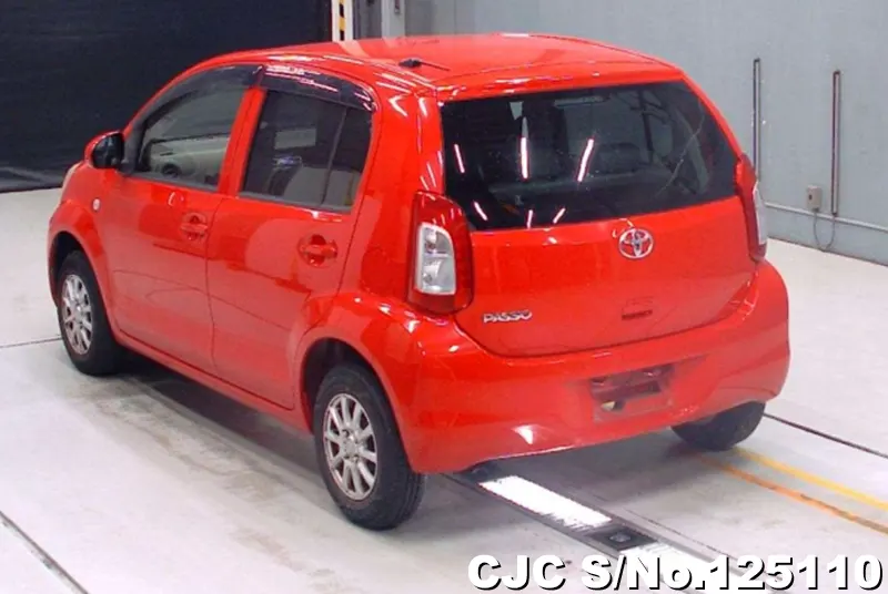 Toyota Passo in Red for Sale Image 1