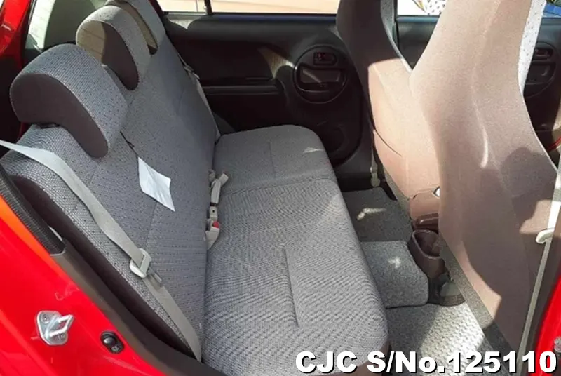 Toyota Passo in Red for Sale Image 8