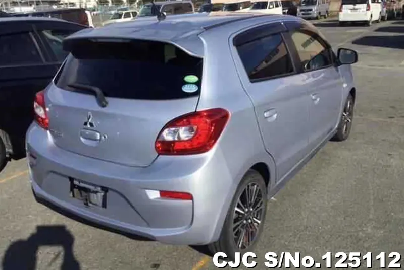 Mitsubishi Mirage in Silver for Sale Image 2