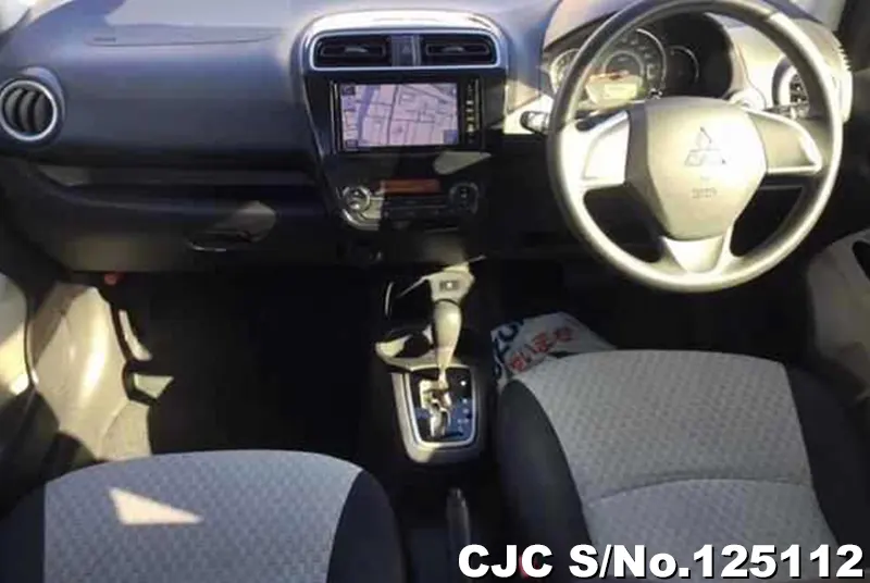 Mitsubishi Mirage in Silver for Sale Image 5