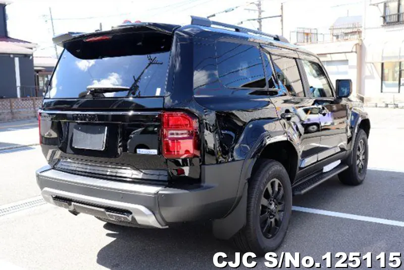 Toyota Land Cruiser 250 in Black for Sale Image 2