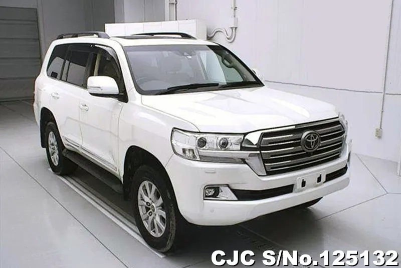 Toyota / Land Cruiser 2016