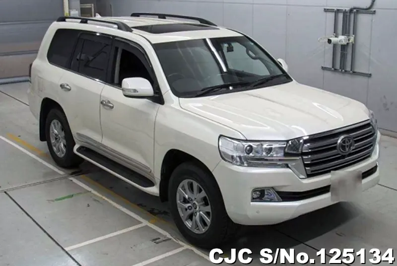Toyota / Land Cruiser 2016