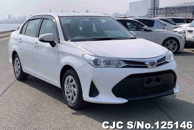 Toyota / Corolla Axio 2019