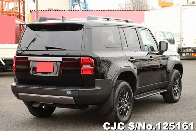 Toyota Land Cruiser 250 in Black for Sale Image 2