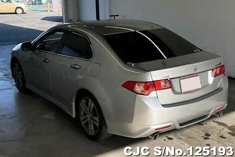 Honda Accord in Silver for Sale Image 1