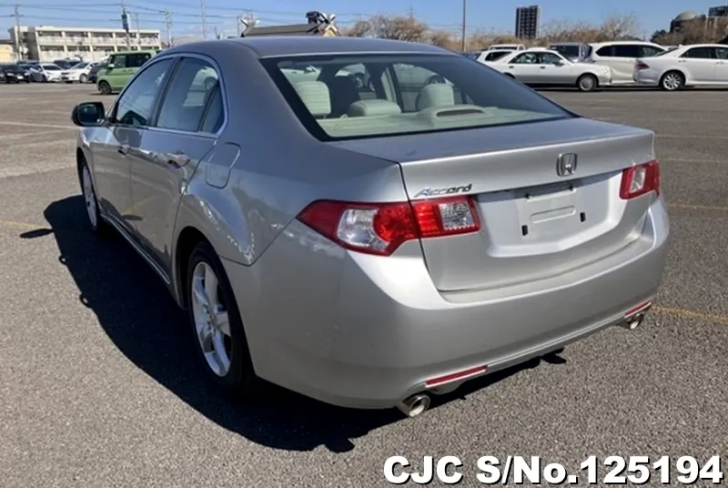 Honda Accord in Silver for Sale Image 1