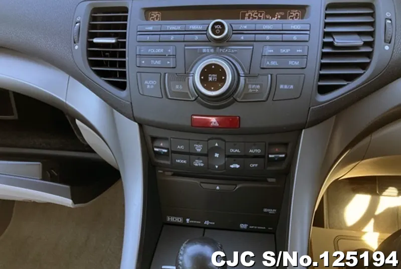 Honda Accord in Silver for Sale Image 5