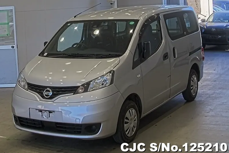 Nissan / NV200 2021