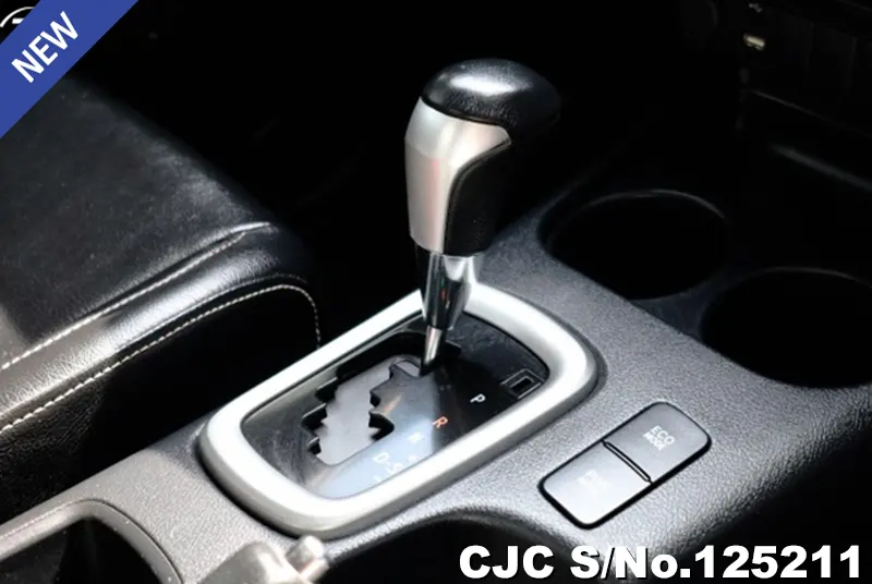 Toyota Hilux in Black for Sale Image 9
