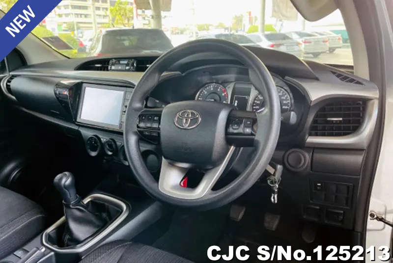 Toyota Hilux in Silver for Sale Image 12