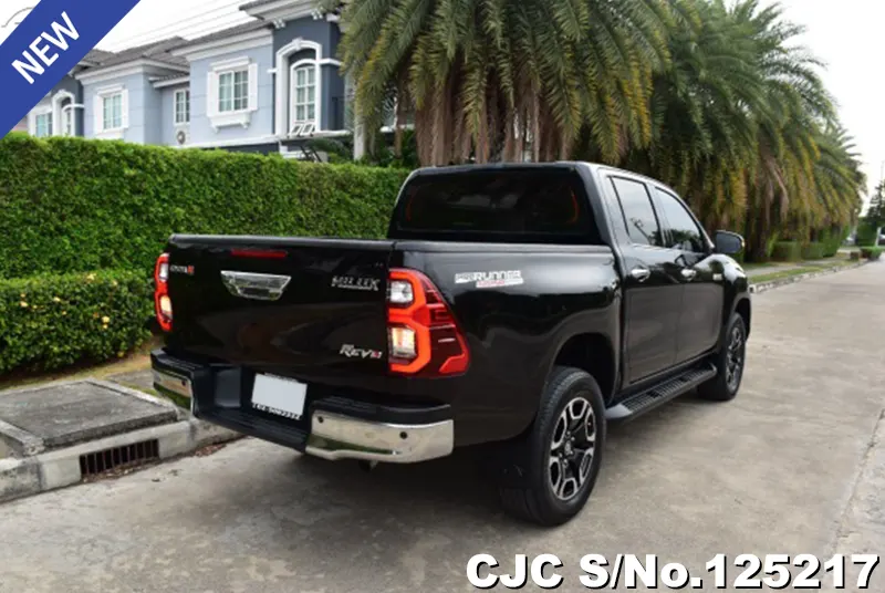 Toyota Hilux in Black for Sale Image 1