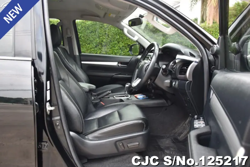 Toyota Hilux in Black for Sale Image 7