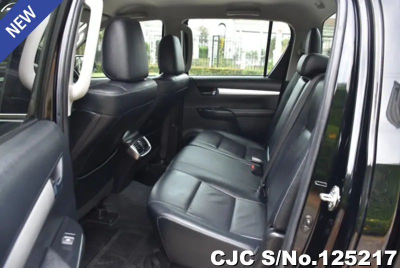 Toyota Hilux in Black for Sale Image 8