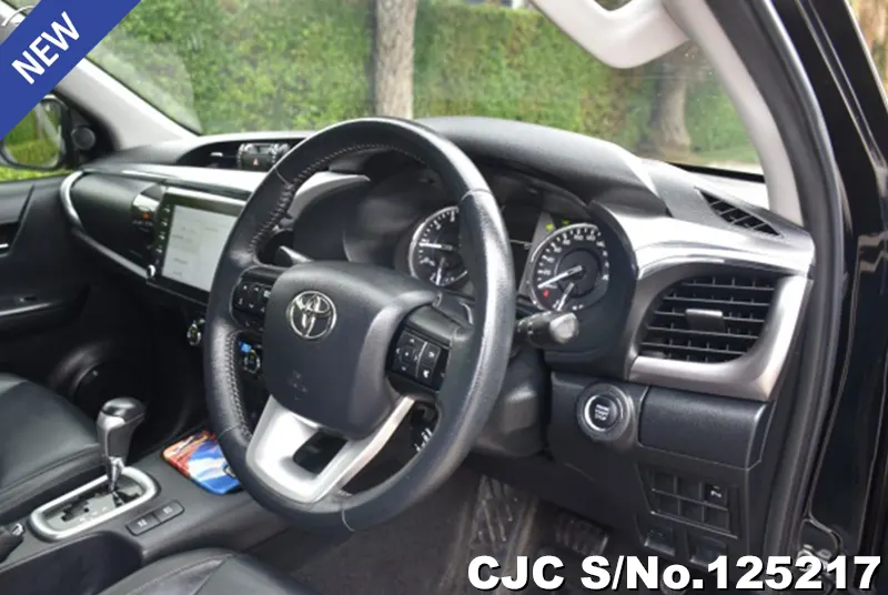 Toyota Hilux in Black for Sale Image 9