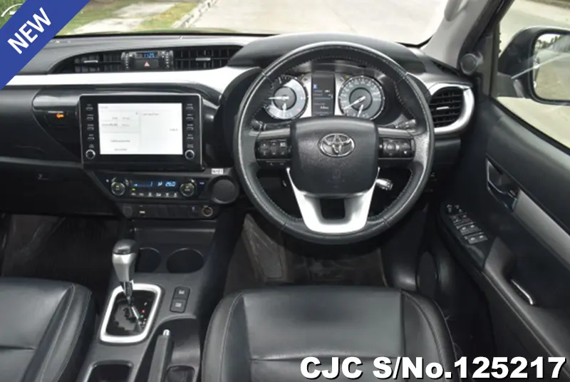 Toyota Hilux in Black for Sale Image 10
