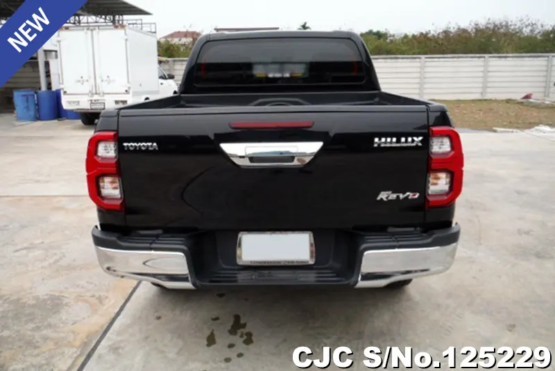 Toyota Hilux in Black for Sale Image 4