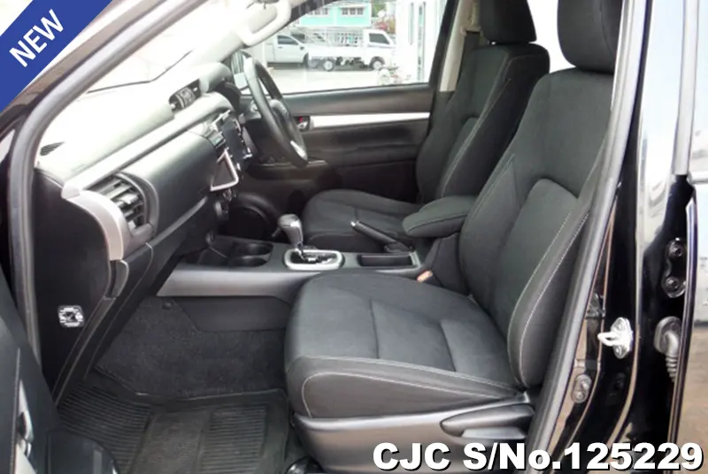 Toyota Hilux in Black for Sale Image 7