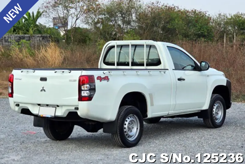 Mitsubishi Triton in White for Sale Image 1