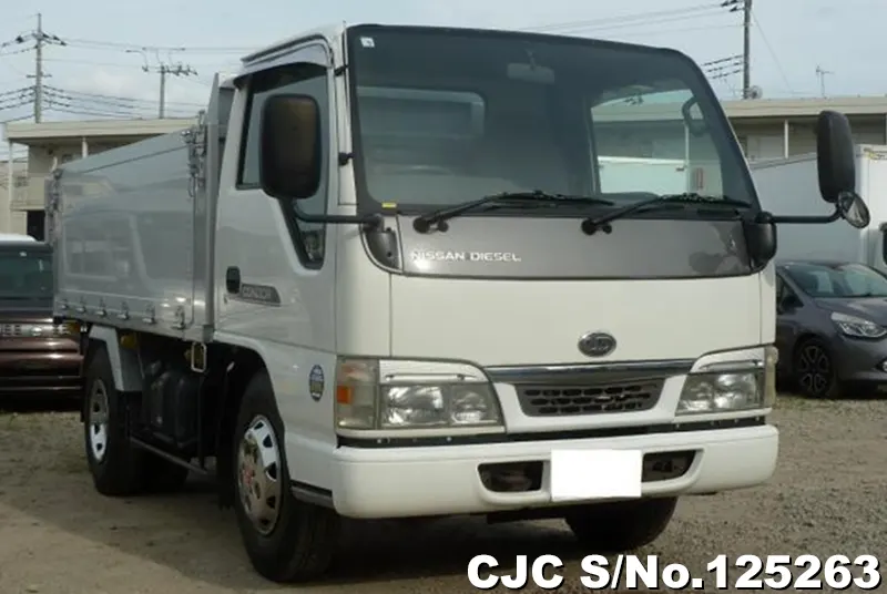Nissan / Condor 2004