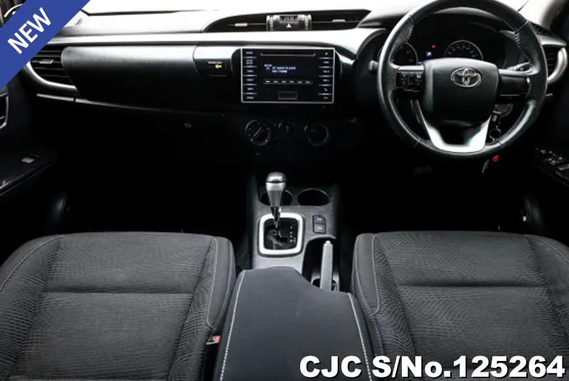 Toyota Hilux in Silver for Sale Image 6