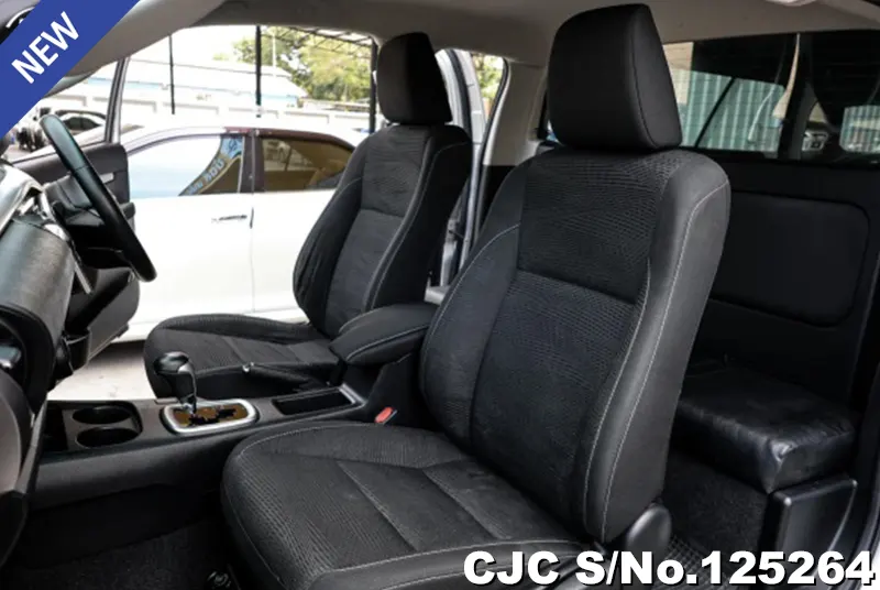 Toyota Hilux in Silver for Sale Image 8