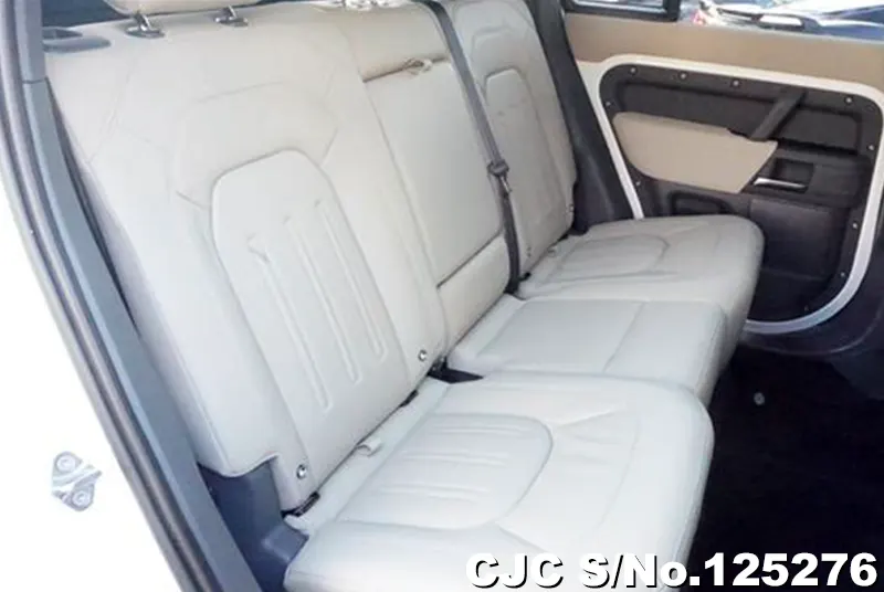 Land Rover Defender in White for Sale Image 9