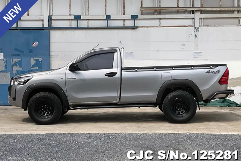 2022 Toyota / Hilux / Revo Stock No. 125281