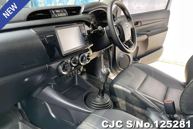 2022 Toyota / Hilux / Revo Stock No. 125281
