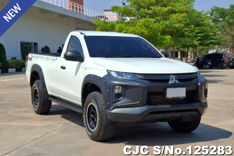 Mitsubishi / Triton 2021