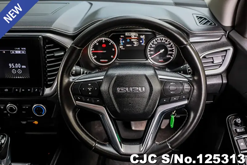 Isuzu D-Max in Black for Sale Image 14