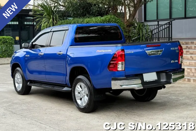 Toyota Hilux in Blue for Sale Image 1
