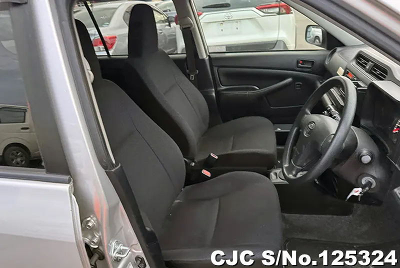 Toyota Succeed Van in Silver for Sale Image 10