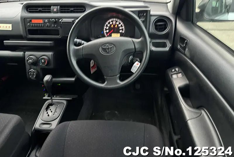 Toyota Succeed Van in Silver for Sale Image 14