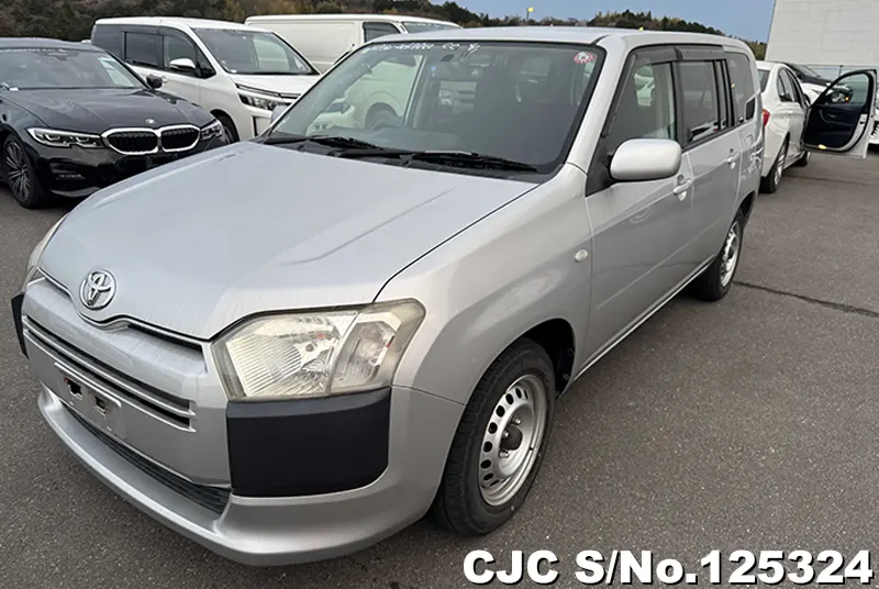 Toyota Succeed Van in Silver for Sale Image 3
