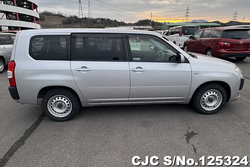 Toyota Succeed Van in Silver for Sale Image 6