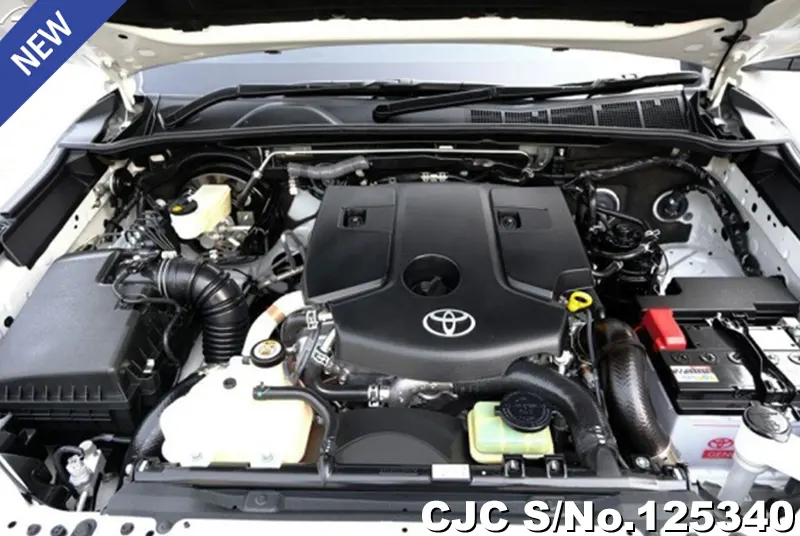 Toyota Fortuner in White for Sale Image 12