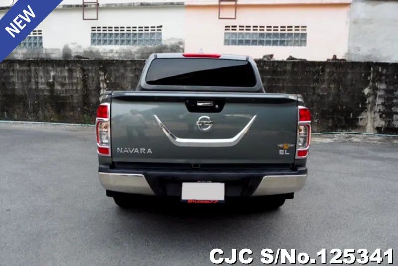 Nissan Navara in Silver for Sale Image 5