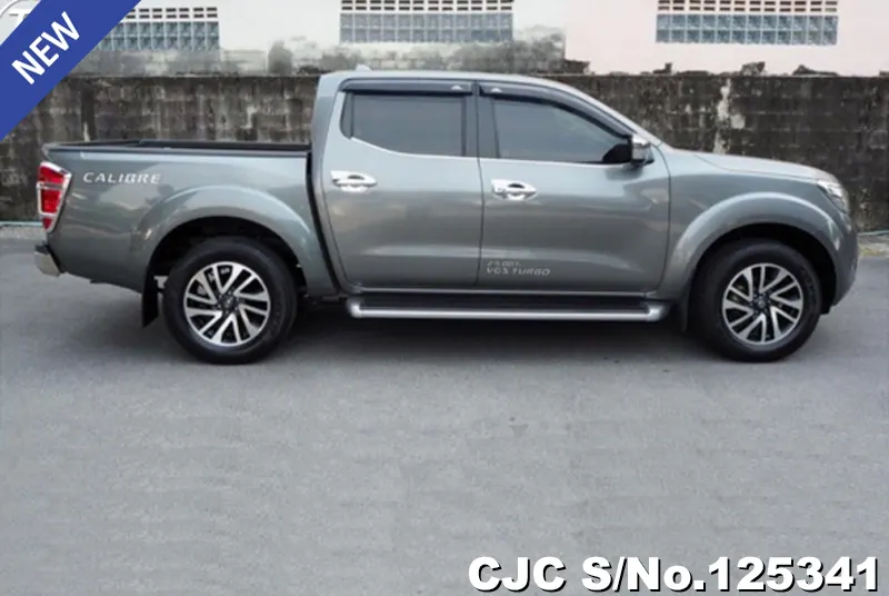 Nissan Navara in Silver for Sale Image 6