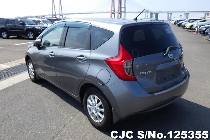 Nissan Note in Gray for Sale Image 1