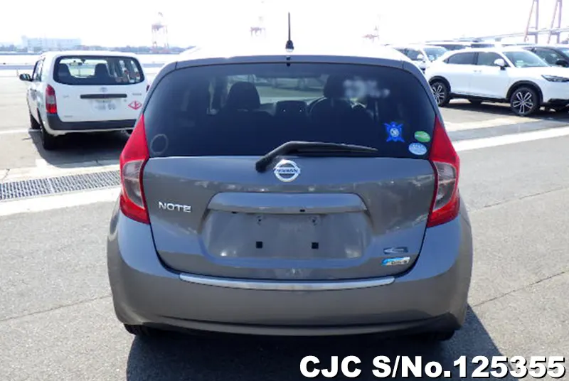 Nissan Note in Gray for Sale Image 5